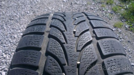 215/55 R16 zimne Nokian W